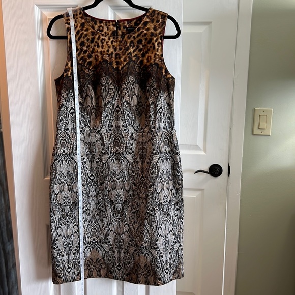 Ann Taylor Sleeveless Summer Dress! - Picture 2 of 12